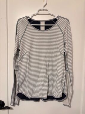 Lululemon REVERSIBLE Striped Long Sleeve Performance Top - Light Gray & White